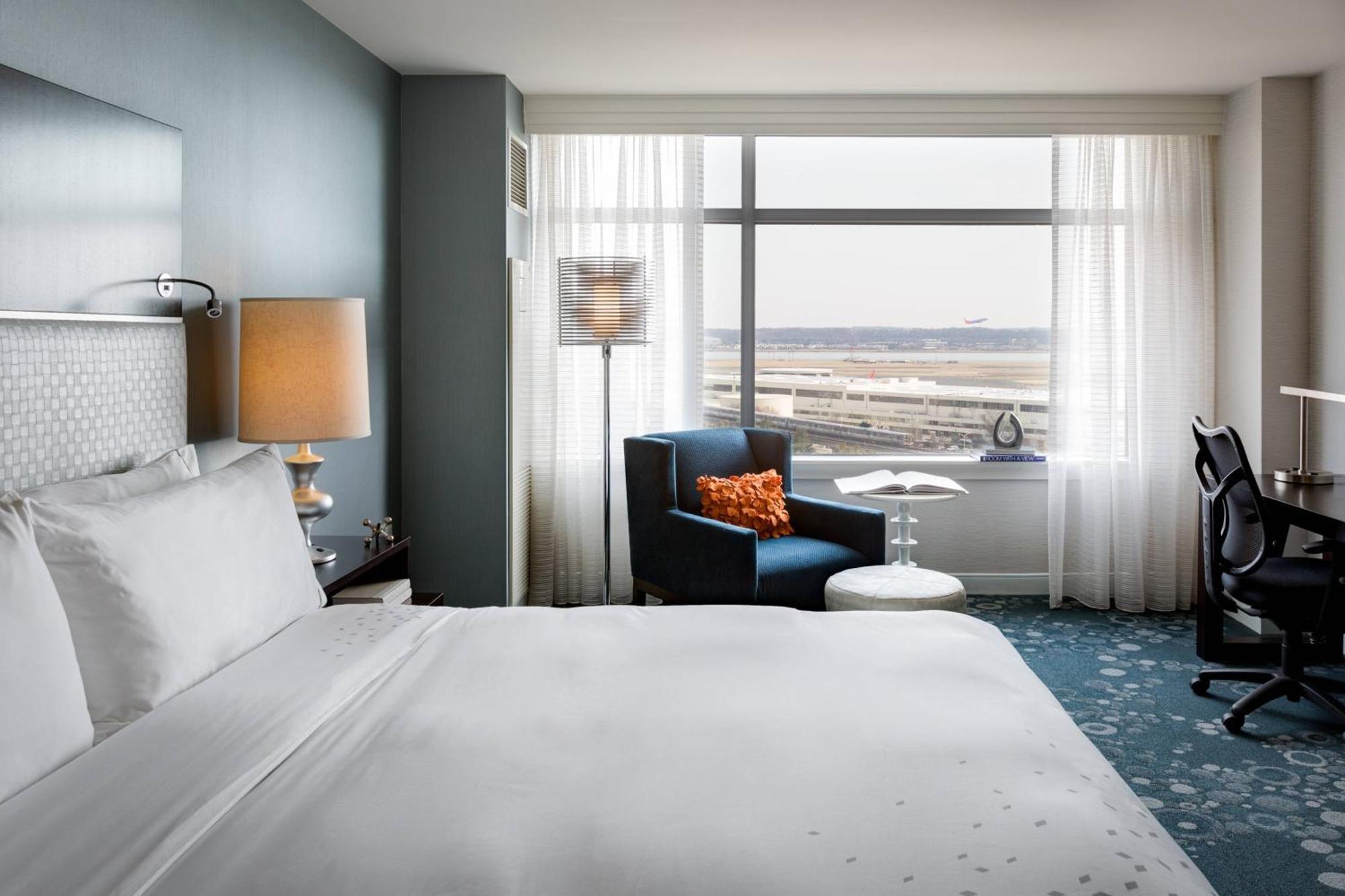 Renaissance Arlington Capital View Hotel Dış mekan fotoğraf